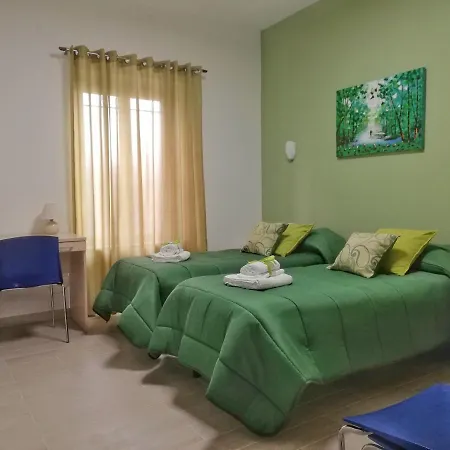 Πανσιόν Giardino Di Persefone 2*