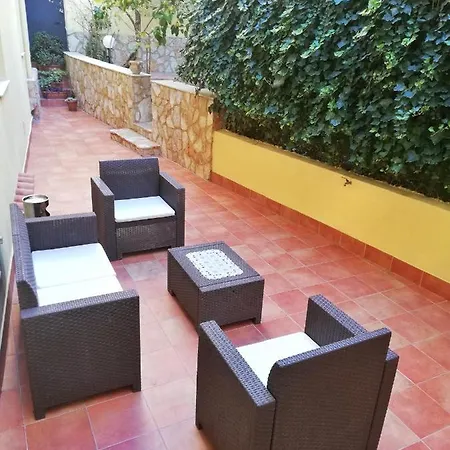 Giardino Di Persefone Pensionat 2*